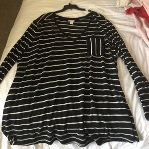 Size 3X striped long sleeved top!